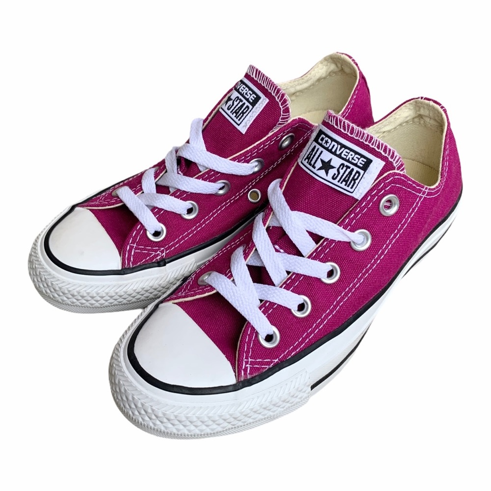 Converse Low Tops - Sapphire Purple